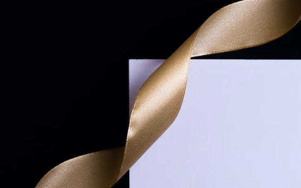 GIFT WRAPPING